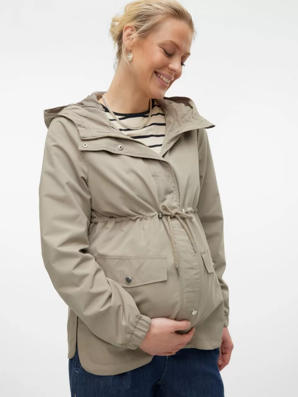 Best Sale VERO MODA Mamma-parkas Laurel Oak