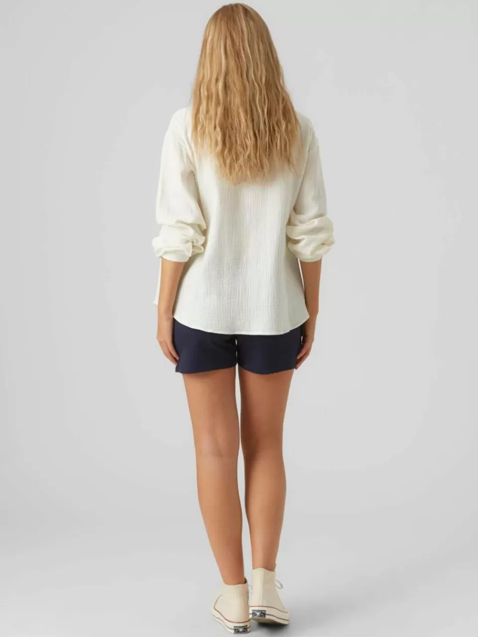 Best Sale VERO MODA Mamma-shorts Navy Blazer