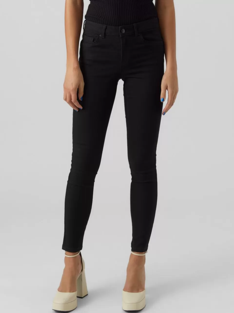 Fashion VERO MODA VMALIA Middels høyt snitt Slim Fit Jeans Black