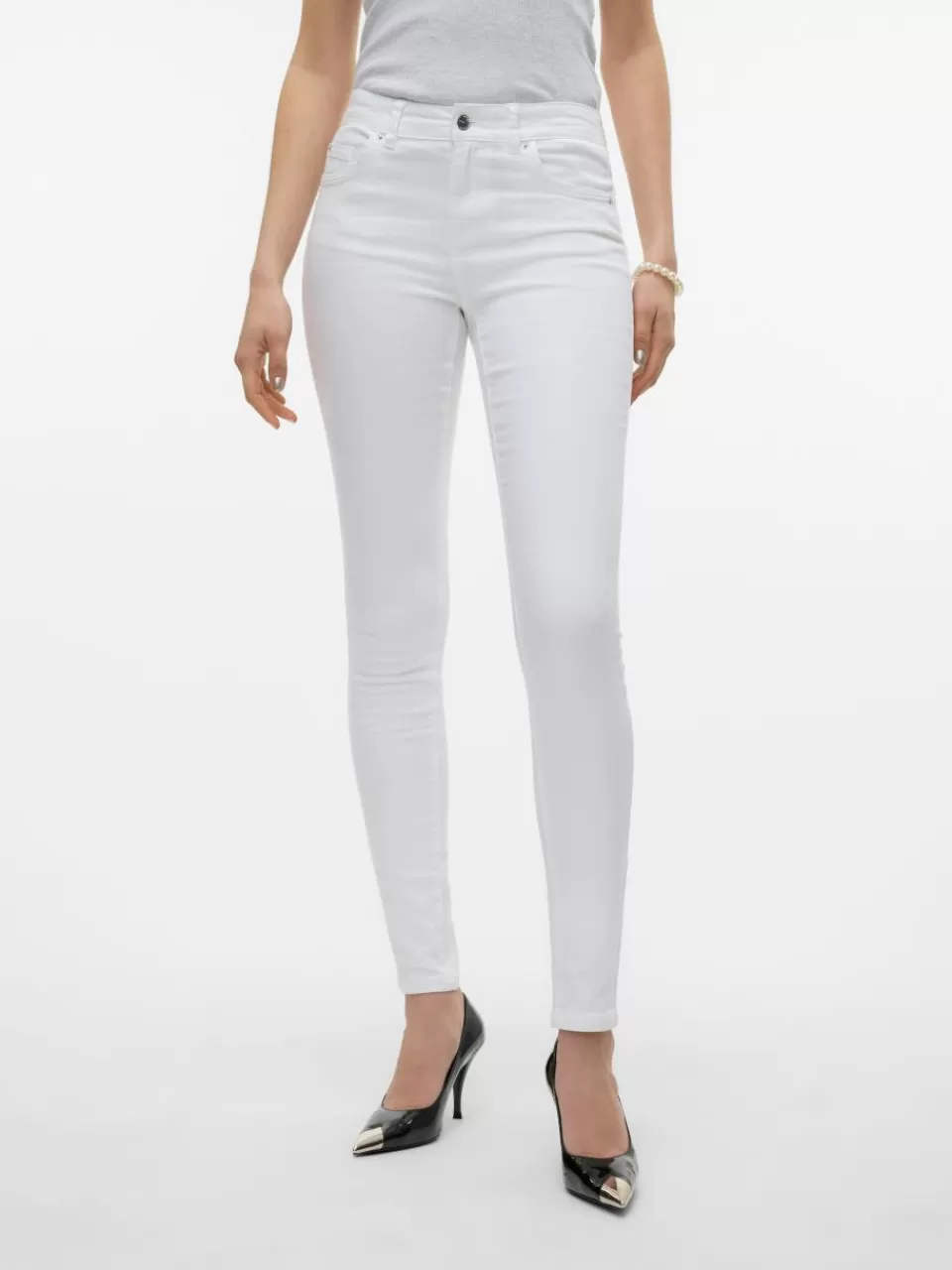 Clearance VERO MODA VMALIA Middels høyt snitt Slim Fit Jeans Bright White