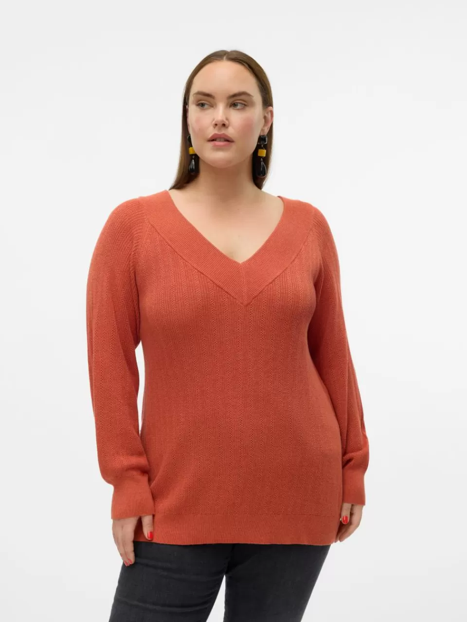 Shop VERO MODA VMCNEWLEXSUN Genser Burnt Sienna