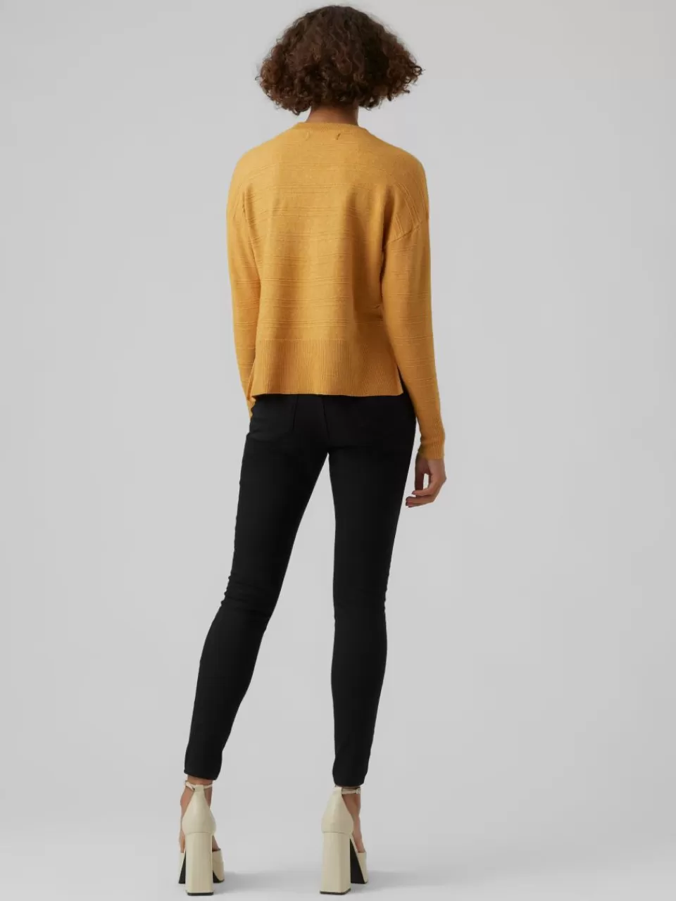 Online VERO MODA VMDOLLY Genser Golden Yellow