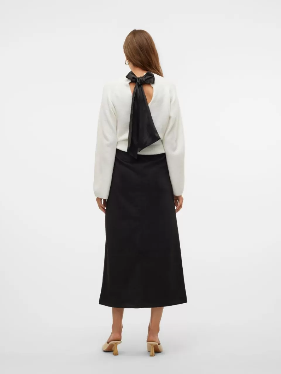 Shop VERO MODA VMFIE Middels høy midje Langt skjørt Black