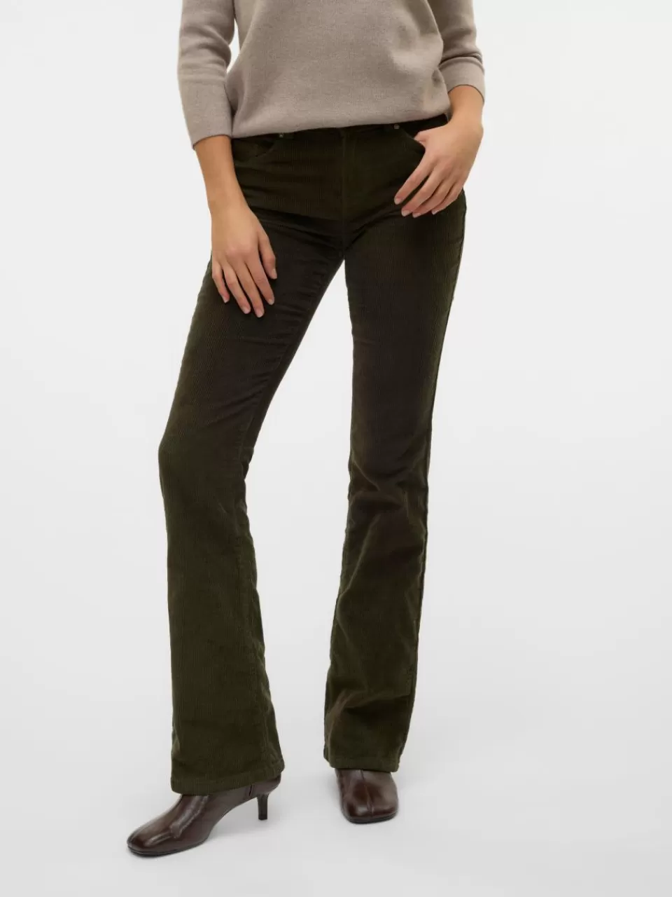 Hot VERO MODA VMFLASH Middels høyt snitt Flared Fit Jeans Forest Night