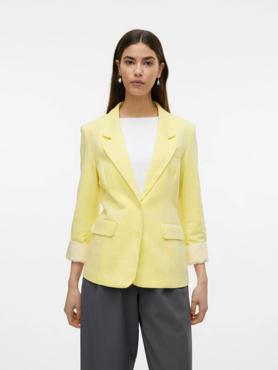 Shop VERO MODA VMHARUKI Blazer Mellow Yellow