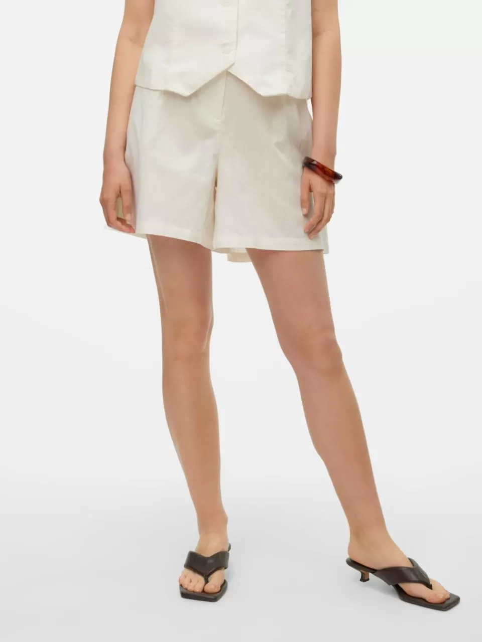 Hot VERO MODA VMMAY Shorts Bright White