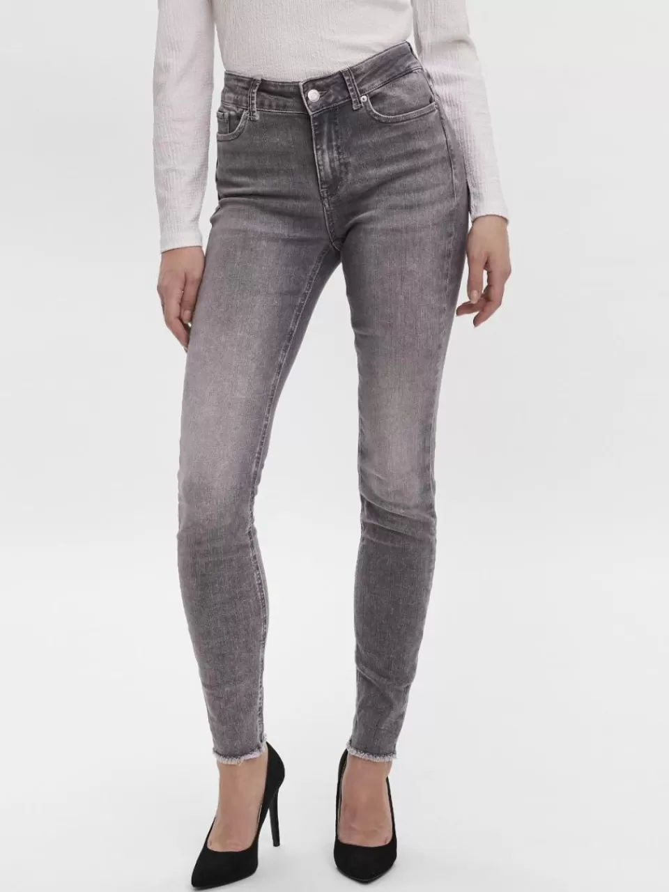 Cheap VERO MODA VMPEACH Middels høyt snitt Skinny Fit Jeans Medium Grey Denim