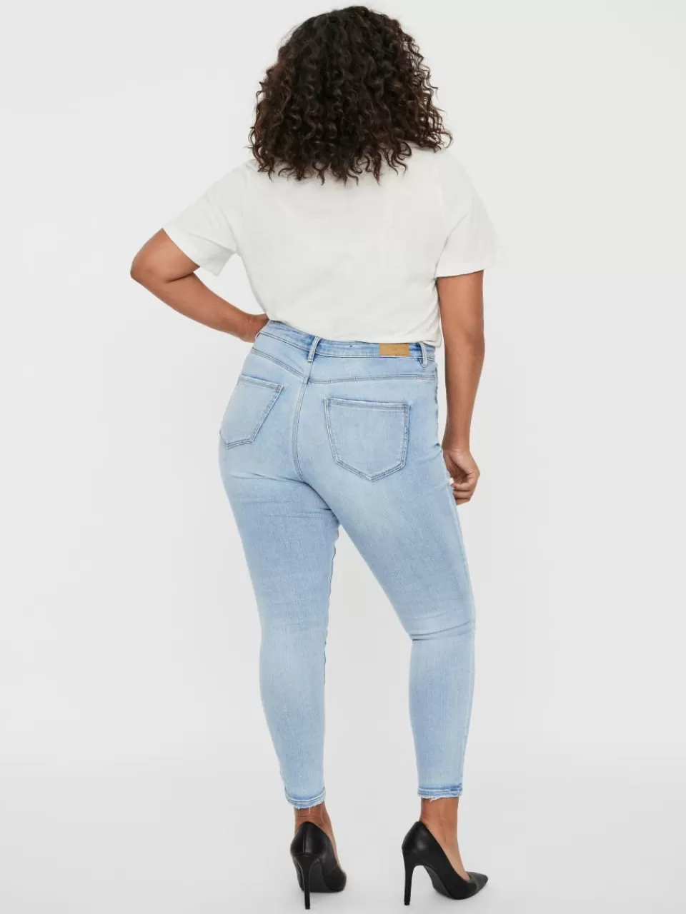 Best VERO MODA VMPHIA Høyt snitt Slim Fit Jeans Light Blue Denim