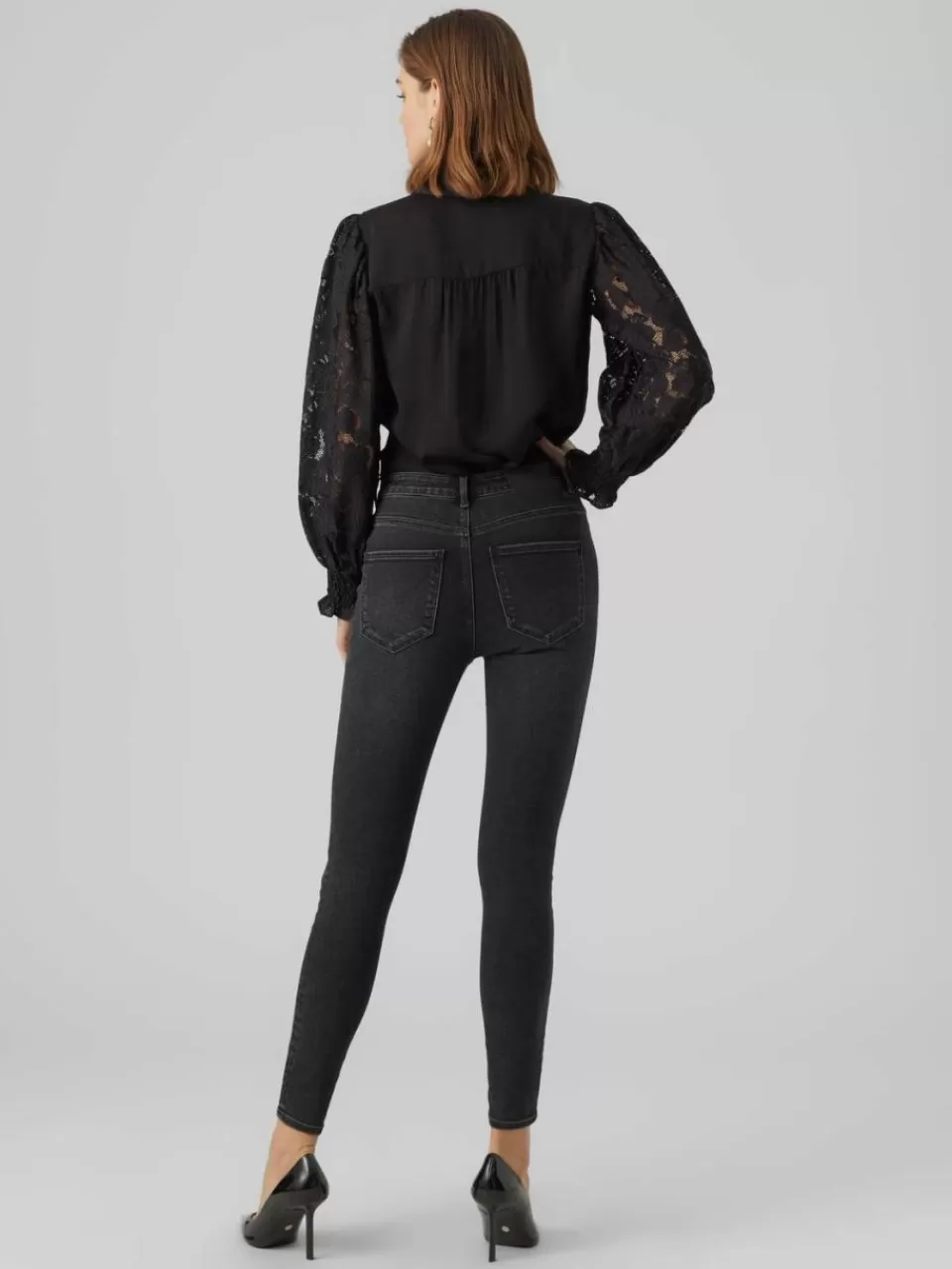 Online VERO MODA VMSOPHIA Høyt snitt Slim Fit Jeans Black Denim