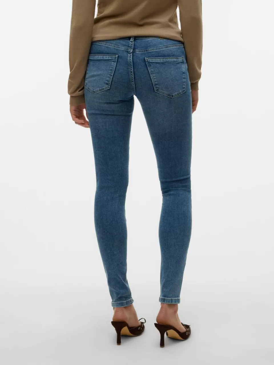 Best Sale VERO MODA VMTANYA Middels høyt snitt Skinny Fit Jeans Medium Blue Denim