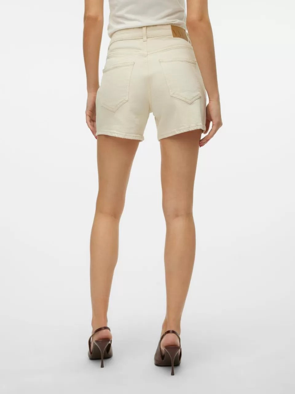 Outlet VERO MODA VMTESS Shorts Ecru