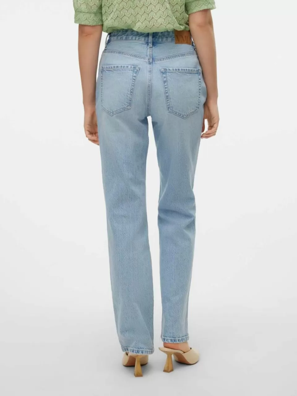 Hot VERO MODA VMTESSA Høyt snitt Straight Fit Jeans Light Blue Denim