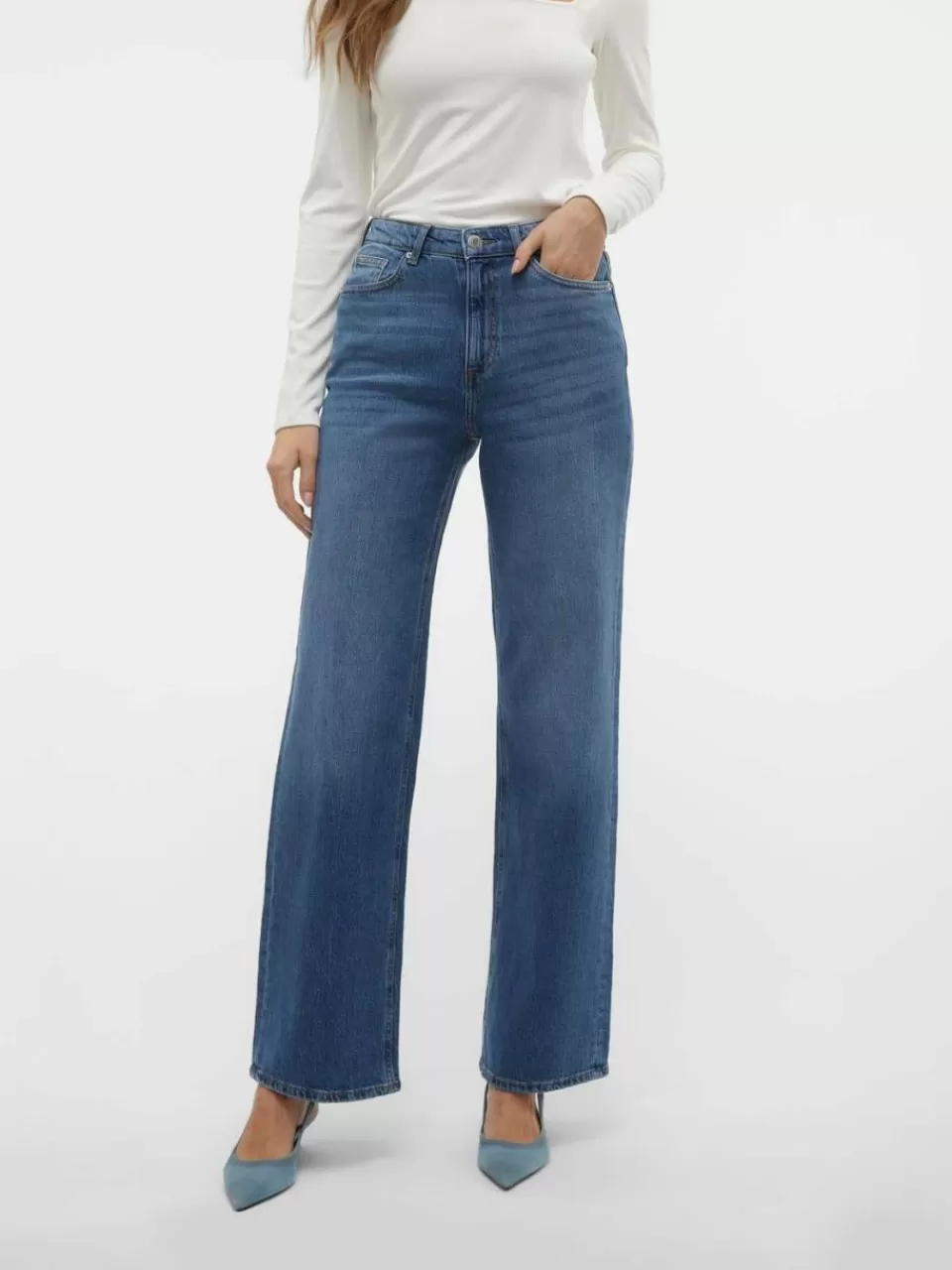 Best Sale VERO MODA VMTESSA Høyt snitt Wide Fit Jeans Medium Blue Denim