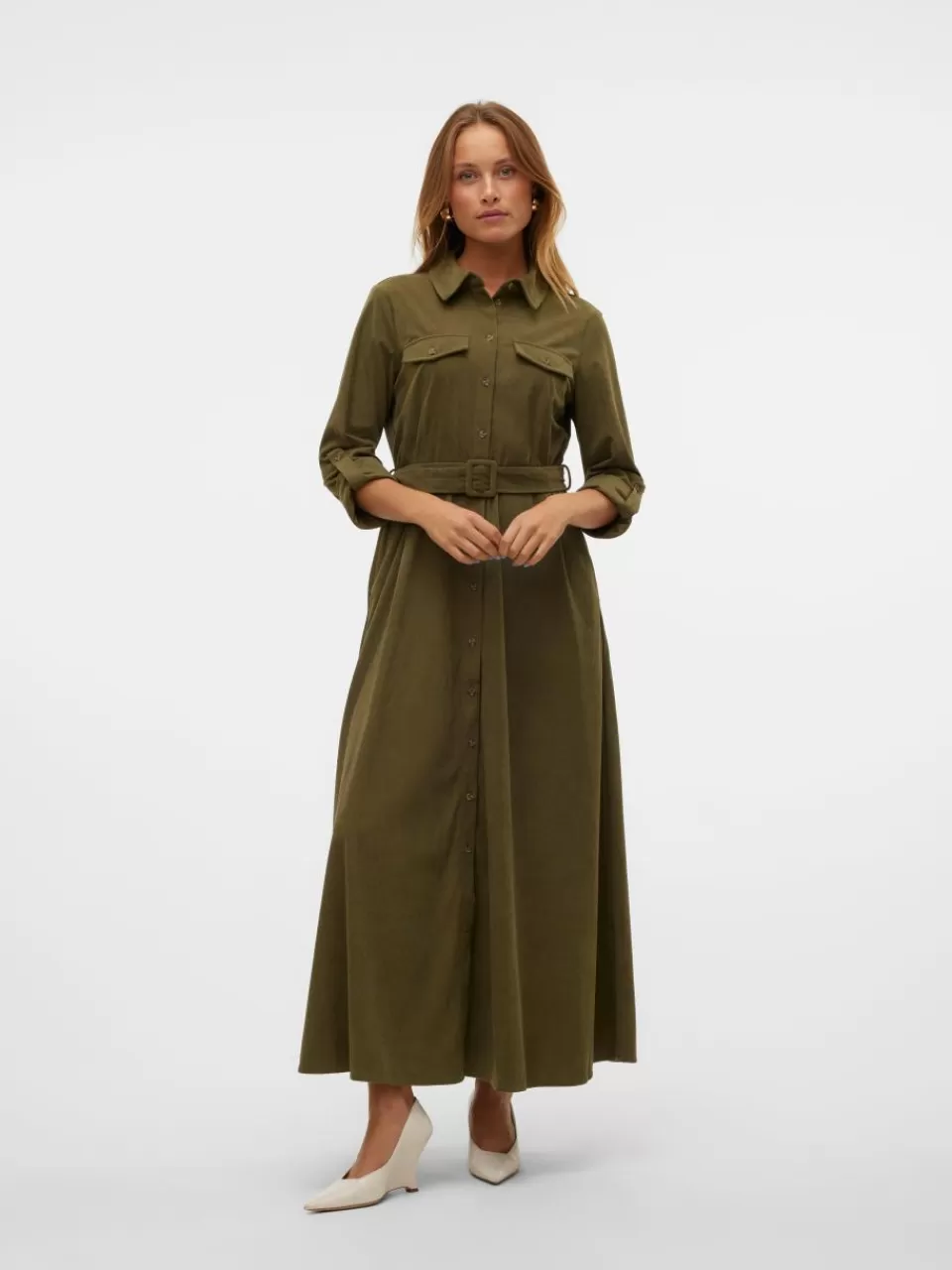 Clearance VERO MODA VMVILJA fløyelskjole Olive Night